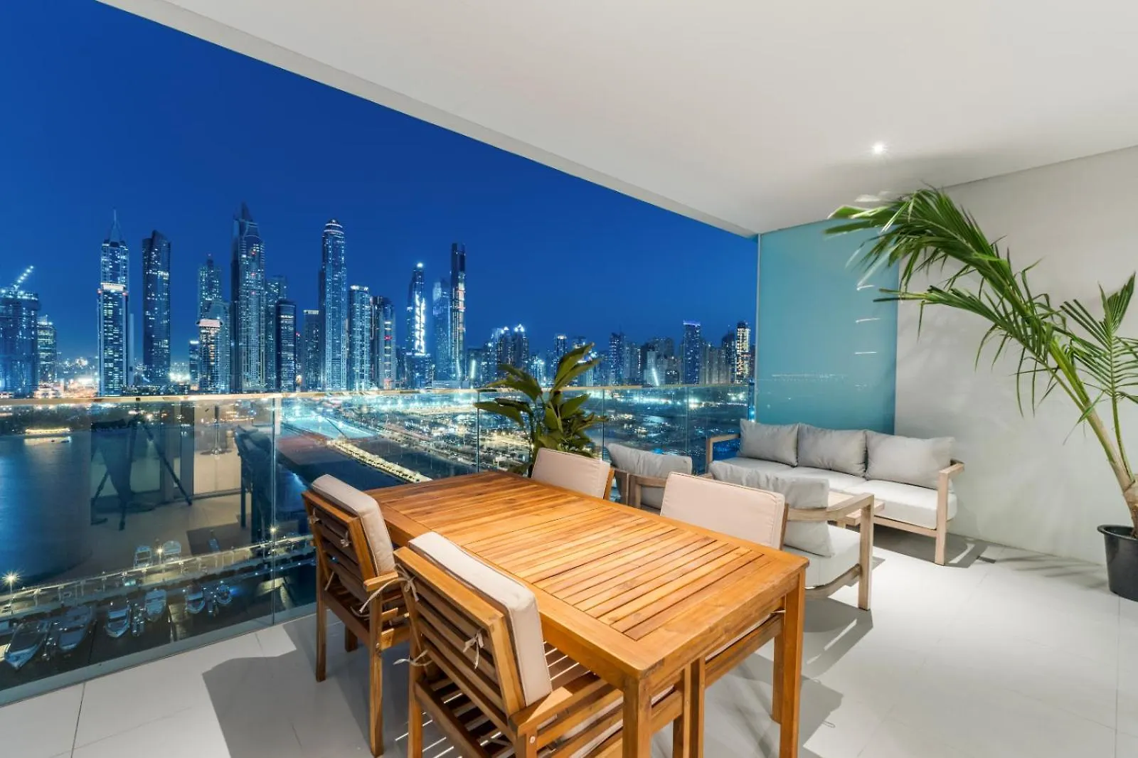 Full Sea View & Dubai Skyline - 4Br Lux Beachfront 0*,