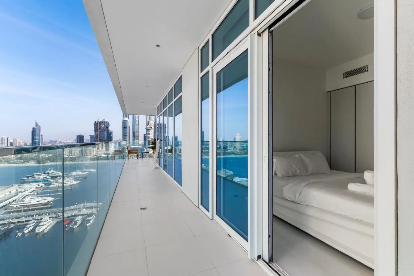 Apartment Full Sea View & Dubai Skyline - 4Br Lux Beachfront United Arab Emirates