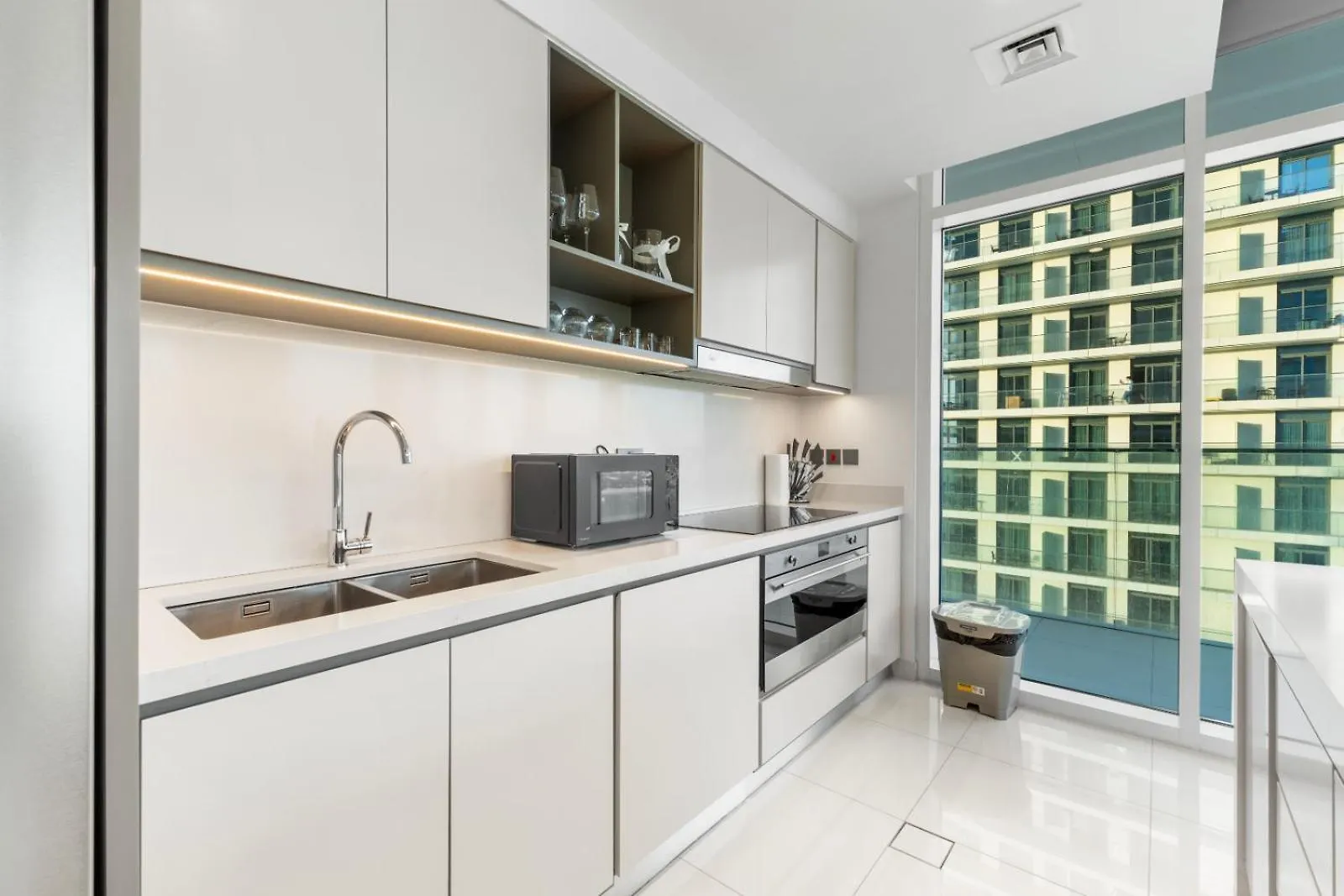 Apartment Full Sea View & Dubai Skyline - 4Br Lux Beachfront United Arab Emirates